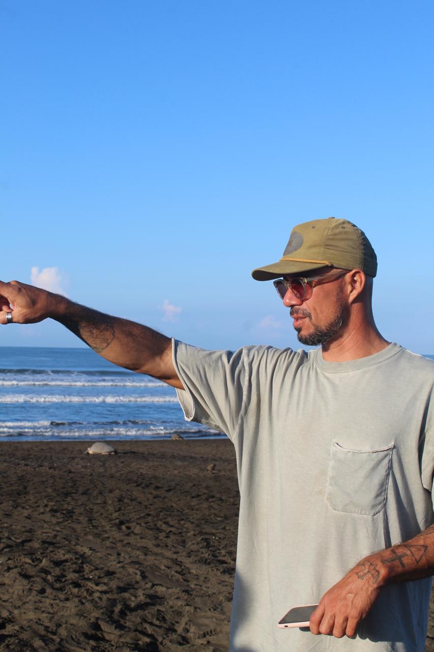 Oscar Vargas reading the lineup at Playa Guiones